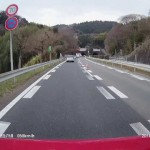 高速道路を走行中の映像